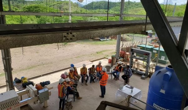 Régimen le devuelve el plantel a la minera estadounidense BHMB Mining S.A. The Nicaraguan regime returned the plant to U.S. Mining Company BHMB Mining S.A.