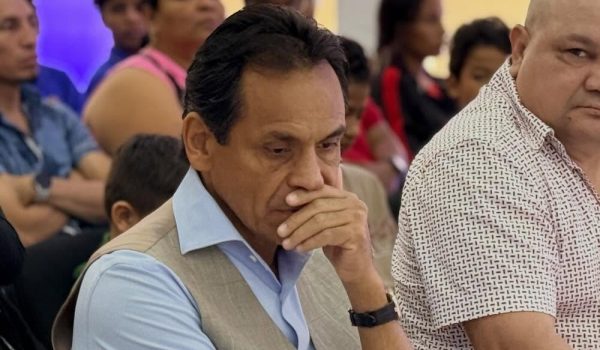Leyenda del boxeo mundial enfrentó la pelea más difícil de su vida fuera del ring