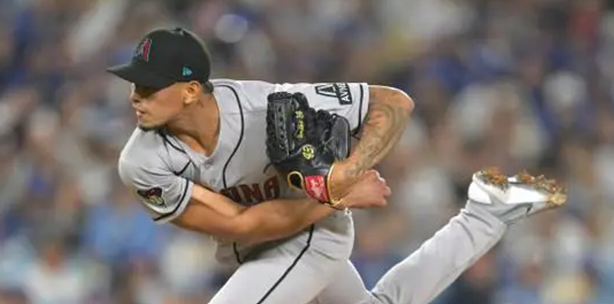 Jonathan Loáisiga permitió la carrera del empate en el octavo. / AFP