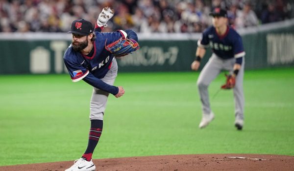 Un electricista checo mantuvo bajo control al bateo de los japoneses en el Clásico Mundial