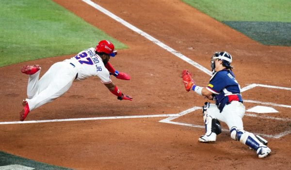 Dominicana avanza a semifinales del Clásico Mundial con paliza ante Corea