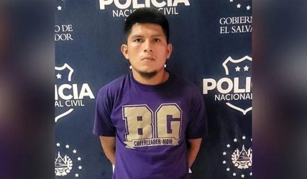 50 años de prisión a nicaragüense que asesinó a su expareja en El Salvador