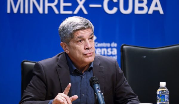 Cuba rechaza negociar su sistema político con Estados Unidos
