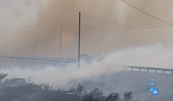 Humo de quemas agrícolas en Malacatoya provoca accidente de grupo musical Costa Azul
