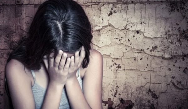 Condenan a 50 años a hombre que abusó de su hija durante 13 años y la embarazó dos veces