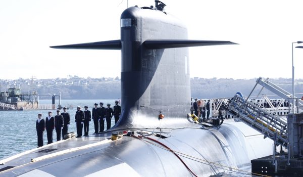 Francia, única potencia nuclear de la UE, se lanza a reforzar su poderío atómico