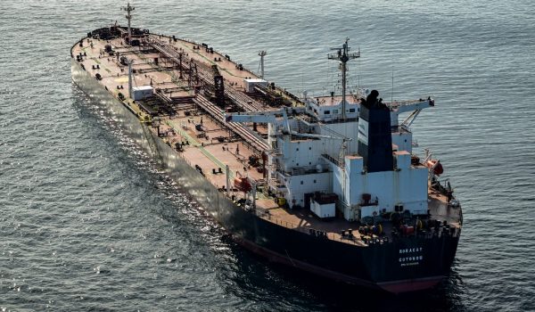 Un petrolero ruso llega a Cuba con el permiso de Estados Unidos