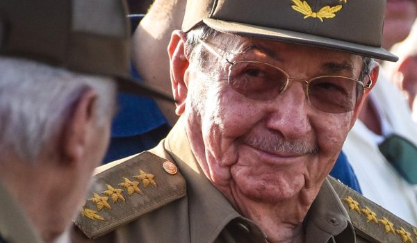 Getty Images Expertos señalan al expresidente Raúl Castro y su entorno como los dueños y operadores del multimillonario holding Gaesa.