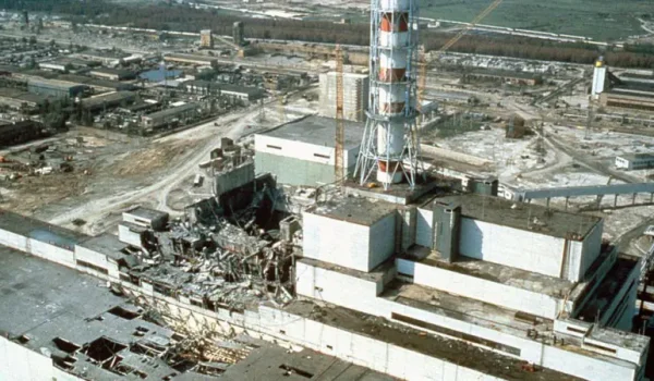 Chernóbil: cómo la Unión Soviética trató de ocultar la mayor catástrofe nuclear de la historia y cómo se enteró el mundo hace 40 años