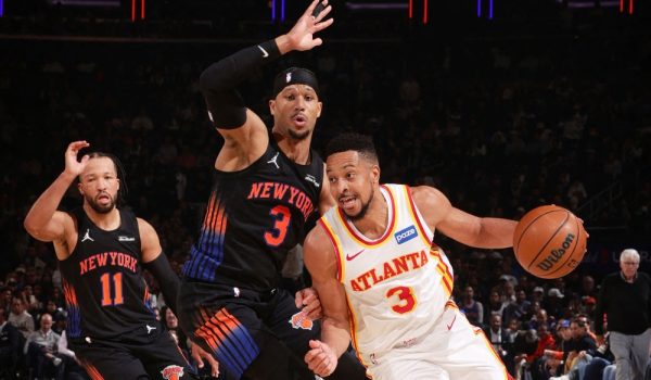 Los Hawks de Atlanta silencian el Madison Square Garden con feroz remontada
