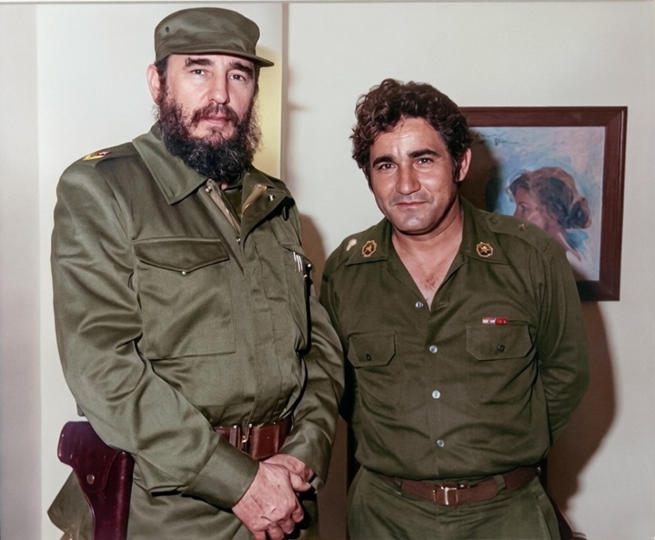 Con el dictador cubano Fidel Castro en su primera visita a Nicaragua, en julio de 1980. LA PRENSA / ARCHIVO REDES