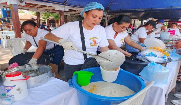 Feria Gastronómica del Mar: tres décadas de tradición en Corinto