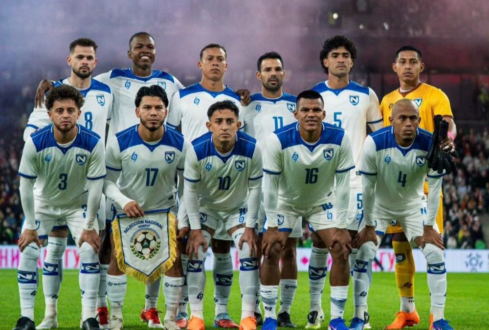 Jefferson Rivera (4) debutó con la Selección Nacional en el amistoso ante Rusia en la fecha FIFA de marzo.