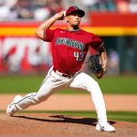 Jonathan Loáisiga sigue apagando bates y amplía su cadena de ceros