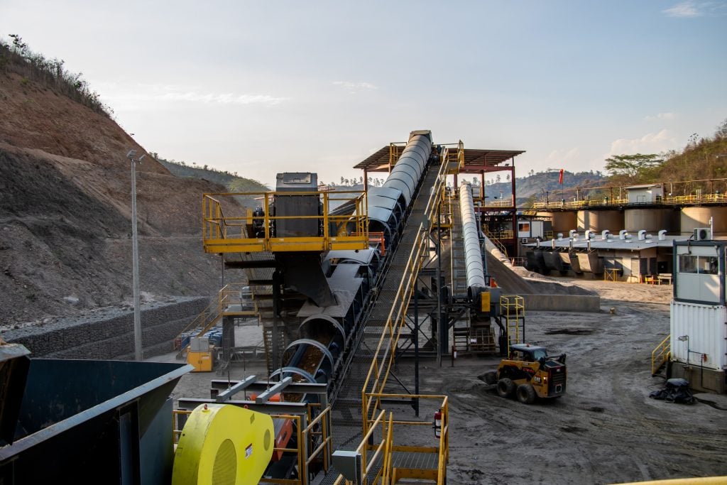 Minería. Oro extraído de la Mina San Albino, Nueva Segovia-Nicaragua
