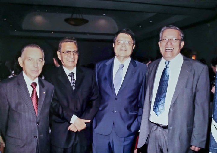 Los académicos Carlos Tünnermann, Alejandro Serrano Caldera, Sergio Ramírez y Óscar René Vargas. LA PRENSA/ CORTESÍA