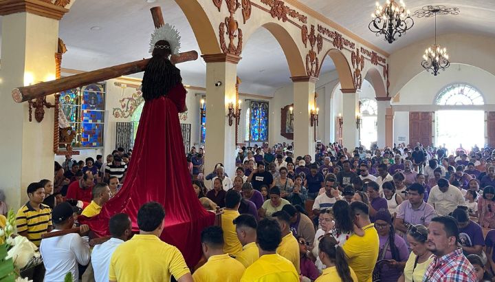 Santo Viacrucis en el Santuario Nacional de Jesús del Rescate. Foto: redes sociales.