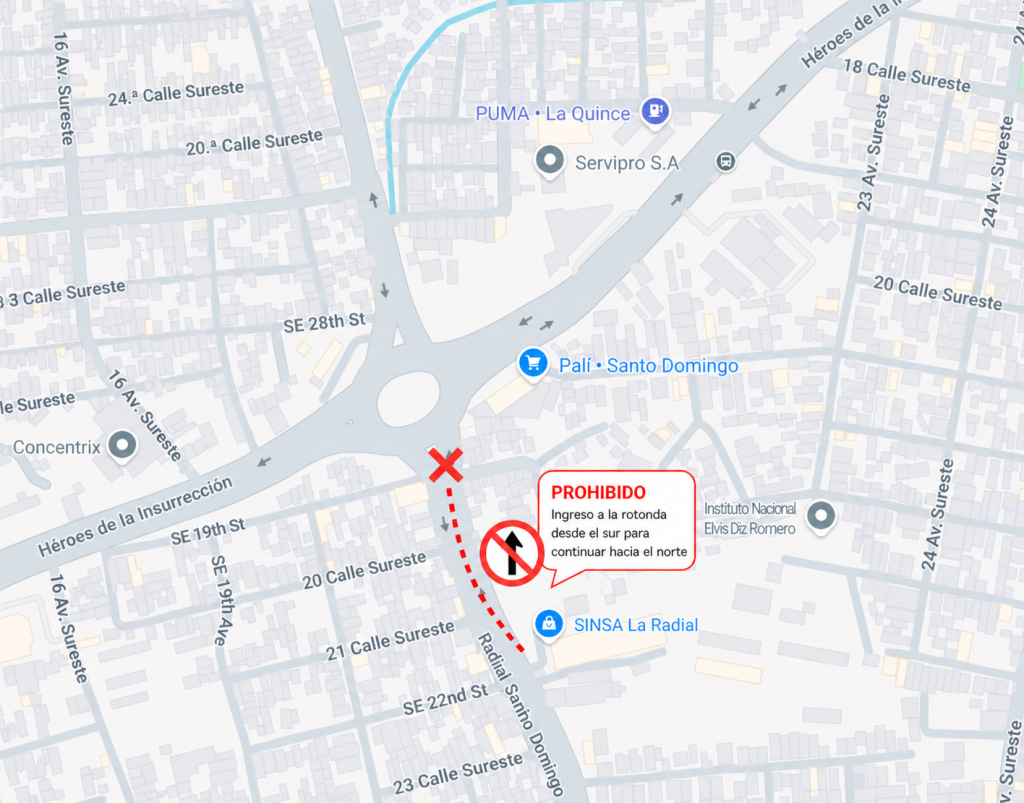 Cierre de acceso en la rotonda Cristo Rey desde el sur para continuar hacia el norte. Foto: Generada por AI.