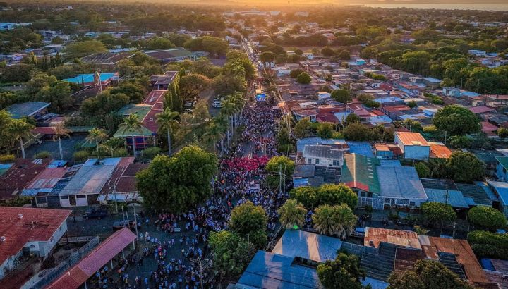 Vista aérea de las marchas ordenadas por el régimen. Foto: medios oficialistas.