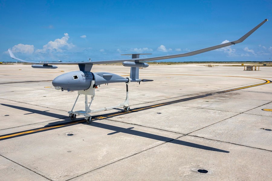 Fotografía cedida que muestra un vehículo aéreo no tripulado, utilizado para misiones de inteligencia, vigilancia y reconocimiento. EFE/Carlos M. Vazquez II /Marina EEUU