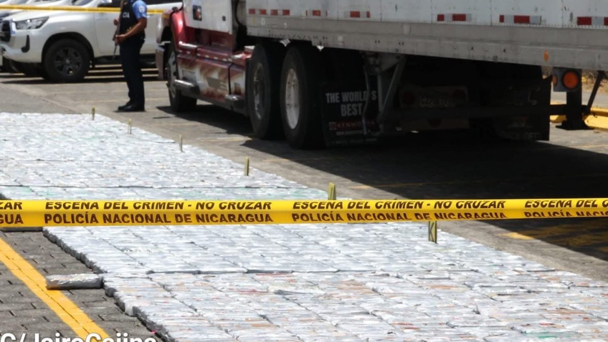 Más de 1,300 kilogramos de cocaína fueron decomisados en marzo pasado en frontera con Peñas Blancas. Foto: Tomada de medios oficialistas.
