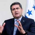 Juan Orlando Hernández podrá regresar a Honduras