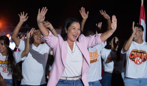 Perú entra a la recta final de elecciones presidenciales