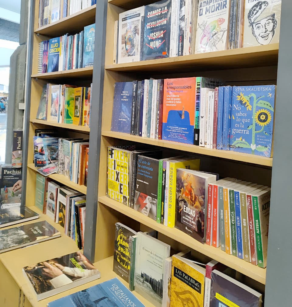 Exhibición de libros en Hispamer de Galerías Santo Domingo, en Managua. Foto: LA PRENSA.