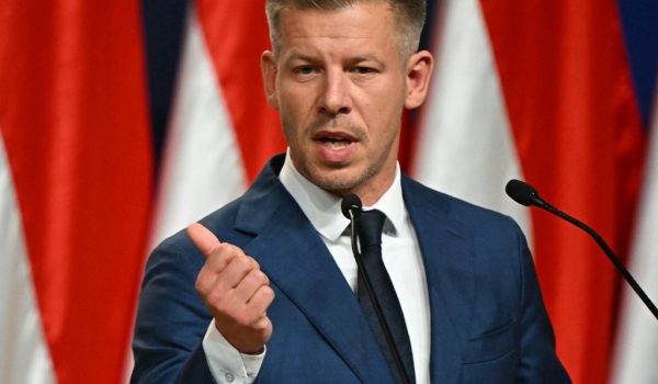 Quién es Péter Magyar, el exaliado de Viktor Orbán que se convirtió en su crítico más acérrimo y lo derrotó en unas históricas elecciones en Hungría