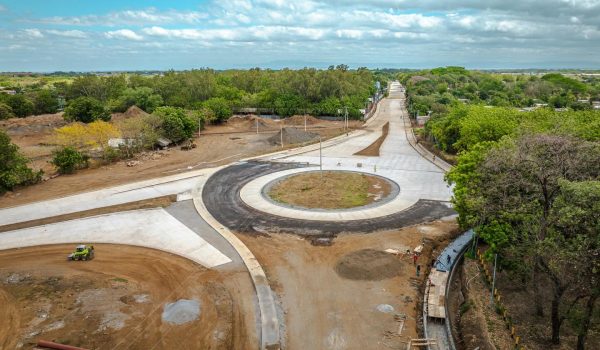 Proyecto de mejoramiento y conexión de las pistas Larreynaga y Aeropuerto en Managua. Foto: Alcaldía de Managua