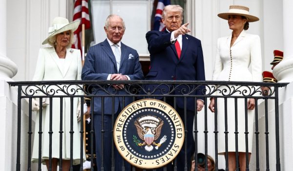 Trump exalta la amistad de EE. UU. y Reino Unido delante del rey Carlos III