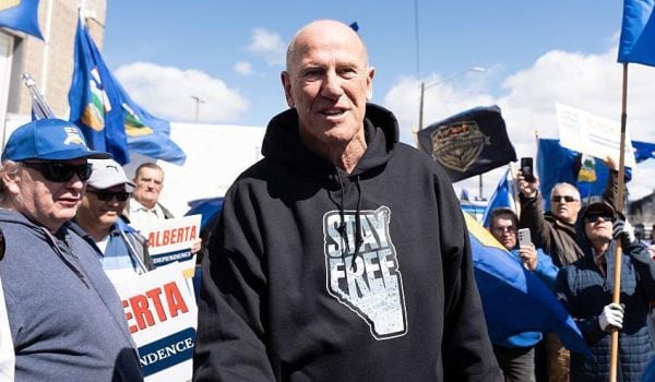 Getty Images Mitch Sylvestre, director de Stay Free Alberta, declaró que su organización tiene más de las firmas necesarias para convocar un referendo separatista.