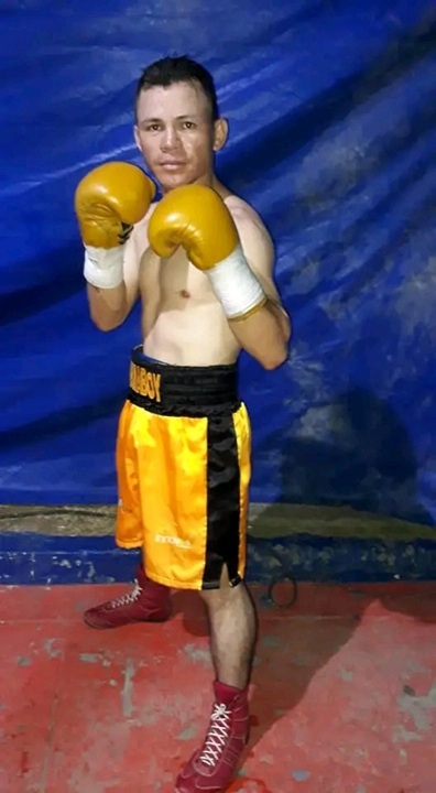 Nelson Luna, el padre de Aisha, también conocido como Manaboy, es boxeador profesional y ha entrenado a los influencers la Joela y la Danny Salazar. LA PRENSA/ CORTESÍA