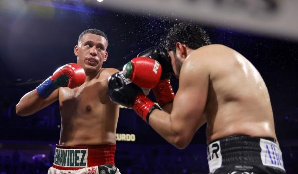 Este es el boxeador que hace temblar al «Canelo» Álvarez