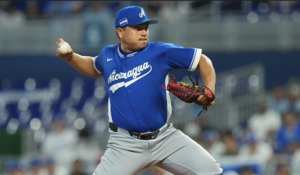 Erasmo Ramírez lanzador de la Selección Nacional