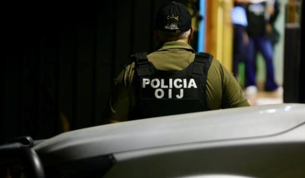 Nicaragüense muere acribillado durante asalto en supermercado de Costa Rica