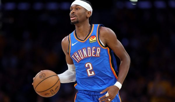 Gilgeous-Alexander repite como MVP de la NBA y Wembanyama deberá esperar
