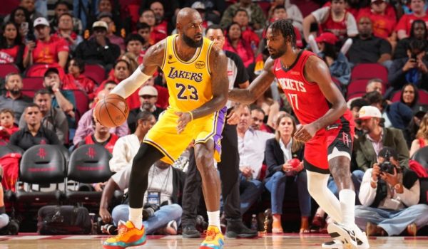 Los Lakers de LeBron James eliminan a Rockets de Houston