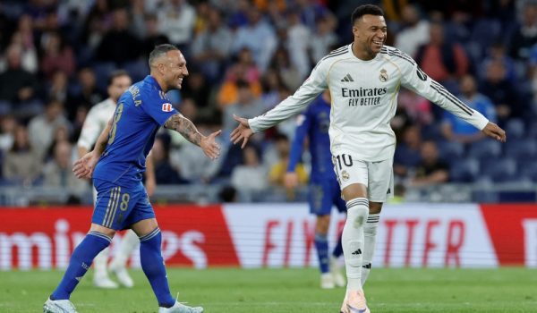 El Real Madrid gana cuando ya no hay nada que hacer en la Liga