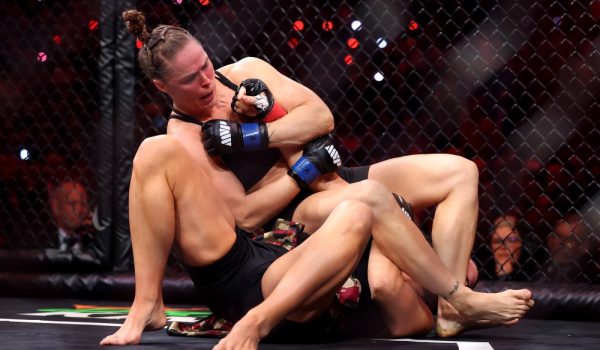 Ronda Rousey se embolsó 2.2 millones de dólares en 17 segundos de combate