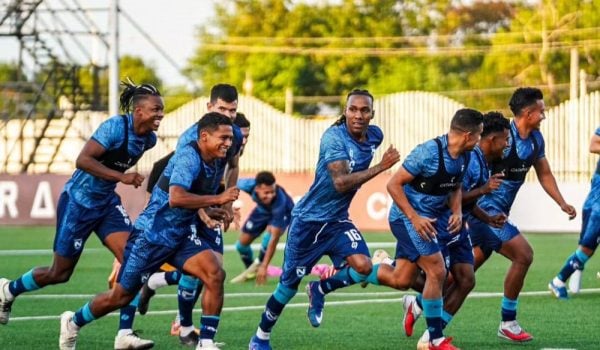 Nicaragua presenta caras nuevas ante Sudáfrica en el debut de Juan Cruz Real.