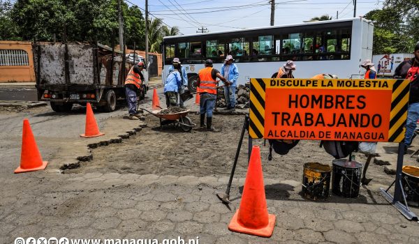 Reparación de adoquinados en Managua en 2025. Foto: Tomada de la Alcaldía de Managua.