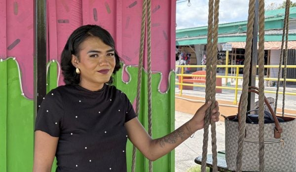Una hondureña trans se convierte en símbolo del éxito de la amnistía a migrantes en Belice