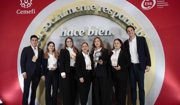 Laboratorio mexicano, Checo Pérez y SP Humania se unen por la ciencia y la sostenibilidad