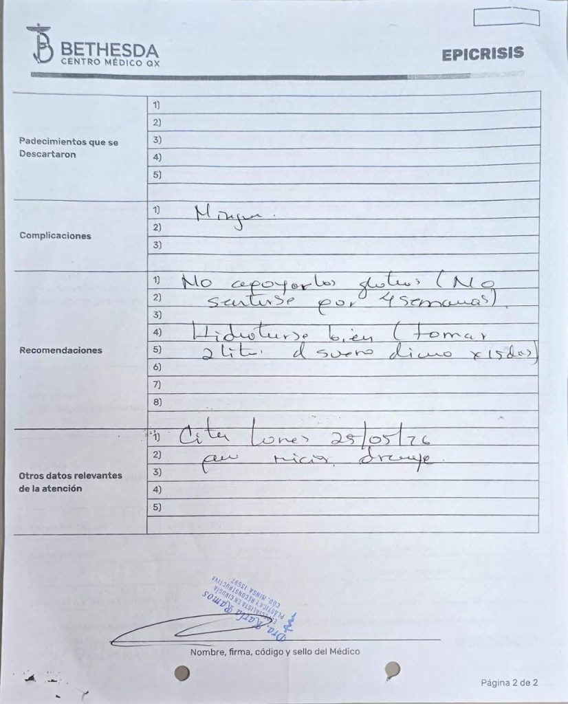 Documentos emitido por la doctora Karla Ramos