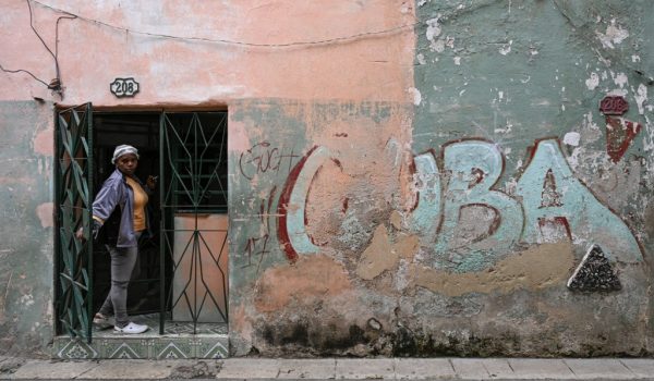 Estados Unidos ofrece 100 millones de dólares en ayuda humanitaria a Cuba