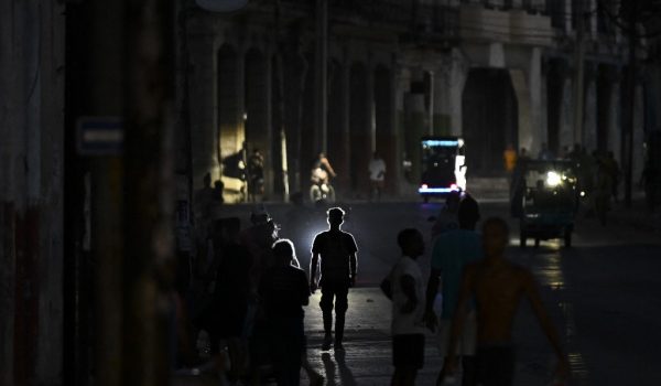 Régimen cubano confirma reunión en La Habana con jefe de la CIA
