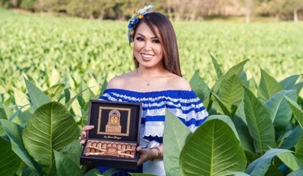 Karen Berger: la nicaragüense “reina del puro”