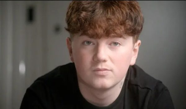 Alex fue reportado como desaparecido cuando tenía 11 años por su abuela. BBC