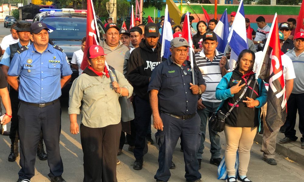 Trabajadores públicos del municipio de Santa María de Pantasma fueron obligados a asistir a diana por el Día de la Dignidad Nacional. Foto: Tomada de la Alcaldía de Santa María de Pantasma.
